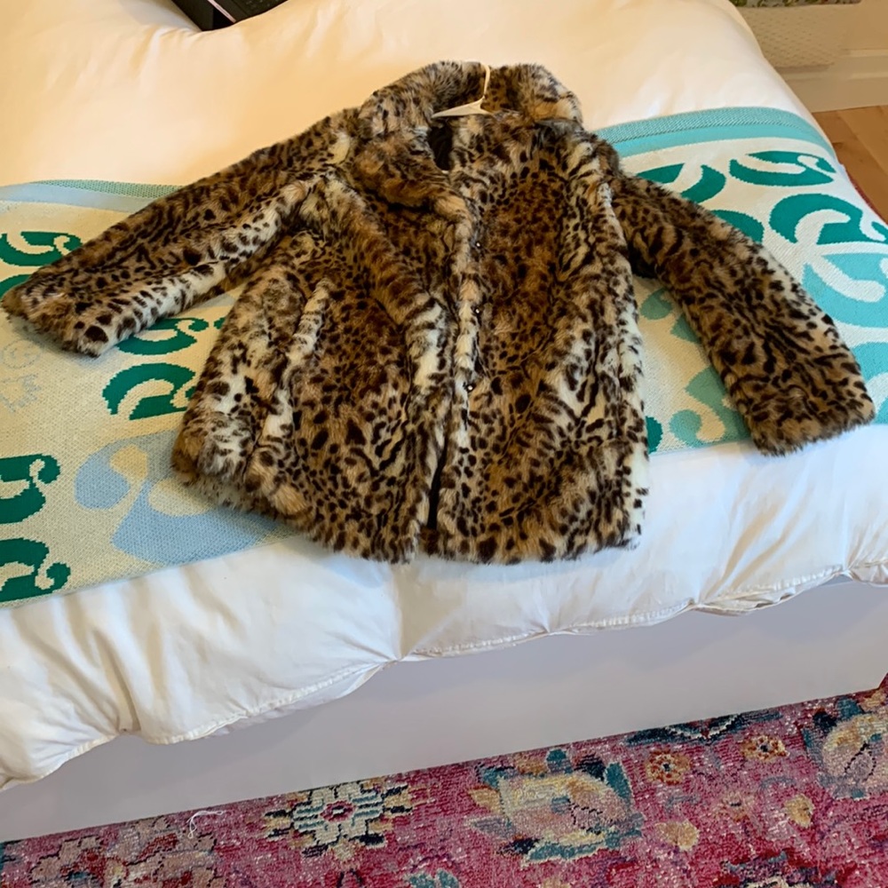 Forever 21 Leopard/ Cheetah Fur Coat